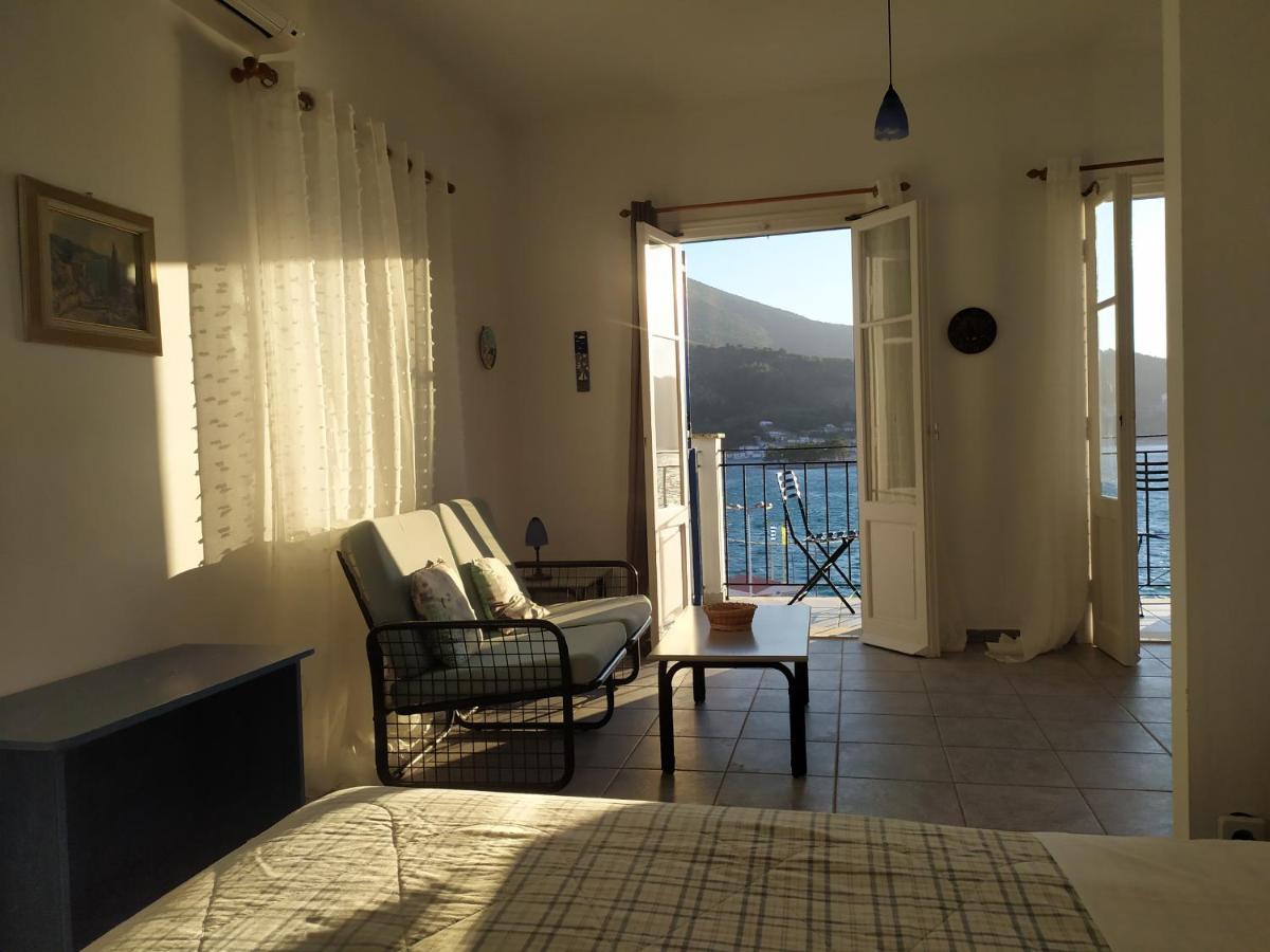 Dioskouroi I Aparthotel Вати Екстериор снимка