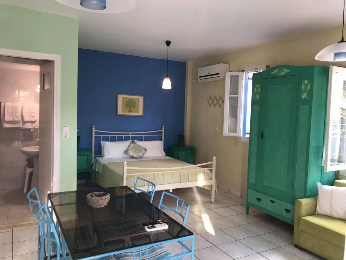 Dioskouroi I Aparthotel Вати Екстериор снимка